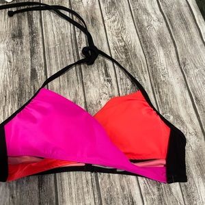 Pink by Victoria’s Secret bathing suit top